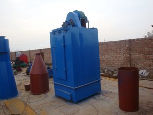 脈(mo)沖布袋除塵器的(de)狀況處理措施與(yu)結露原因分析