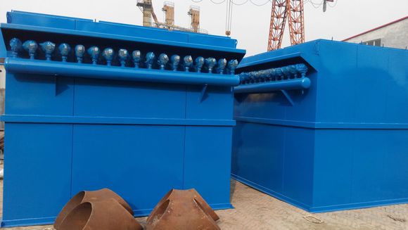 脈沖除(chu)塵器除塵效(xiào)率與布袋除(chu)塵器注意事(shi)項